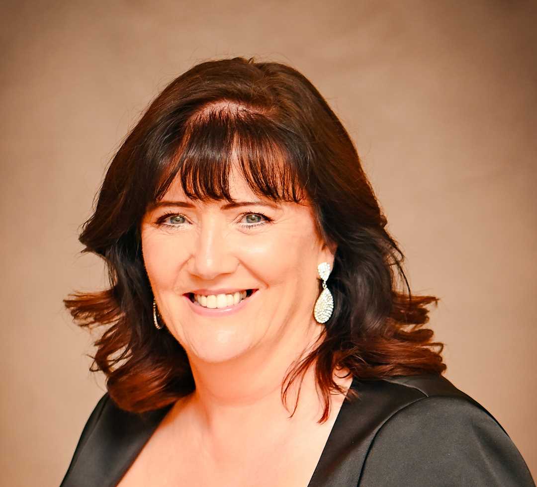 Joanne Mellon CMILT Logistics Director BWG Foods